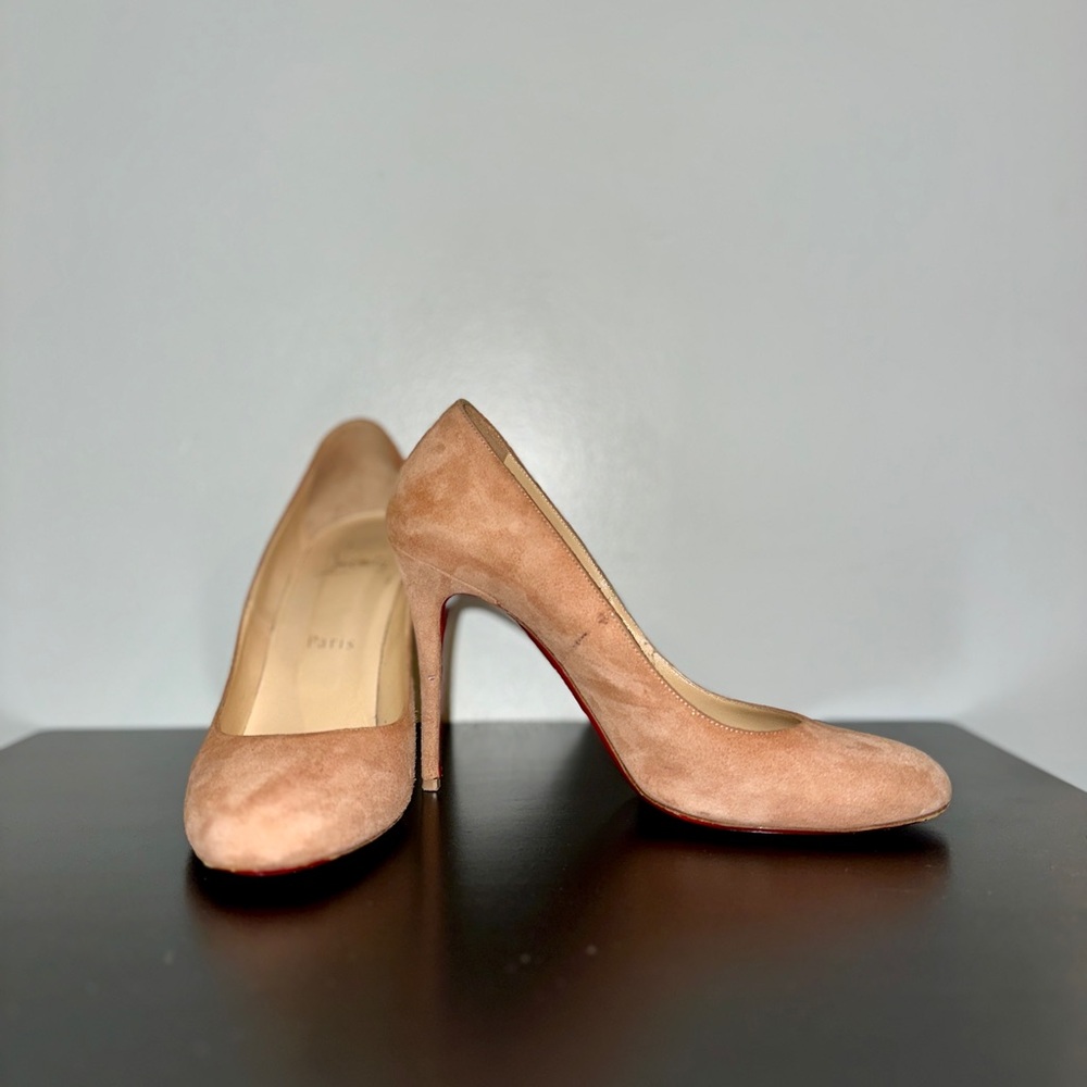 Christian Louboutin-Dolly pump